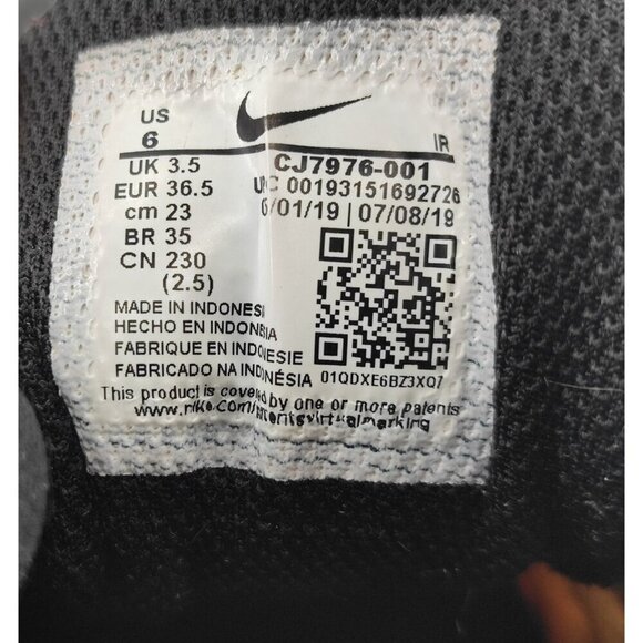 Nike Women's Air Max Tailwind 4 Black Sneakers Size 6 US - Picture 8 of 16